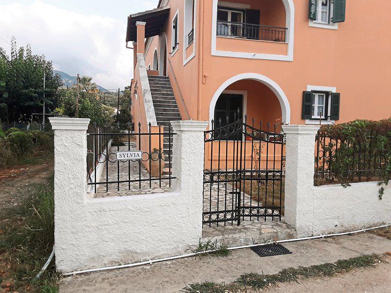 32C59730285BDC85A6F457F71F8C4648