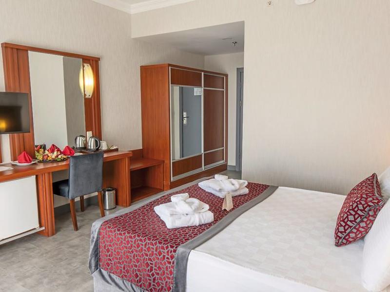 C54FD18D57129AB47E943AB1DC699404