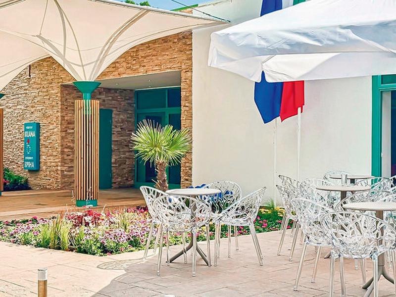 FFC7710A2EAF13FD3250FA23FC2DC5CD