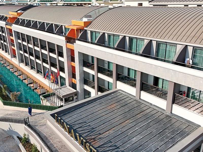 C750E43447AD0A78868D33A924D17666