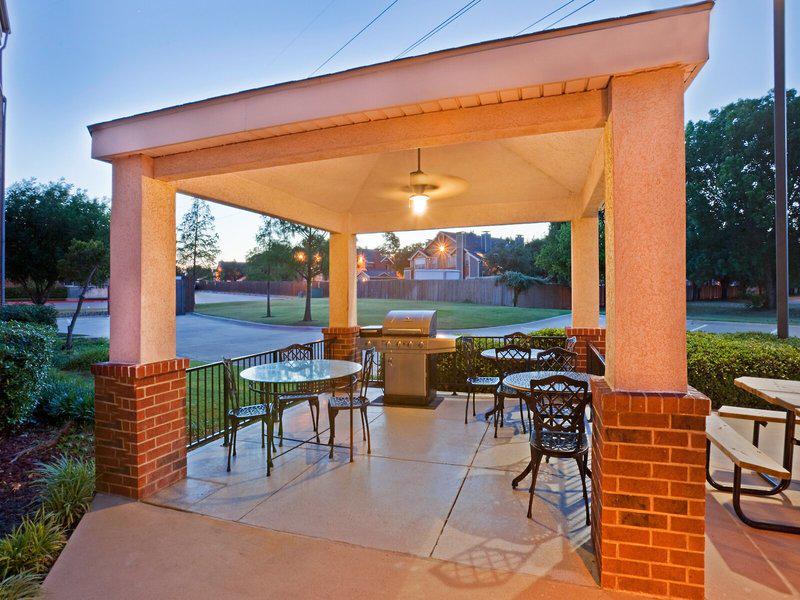 F82D048B27AE8BECB2F77560D8C03C72