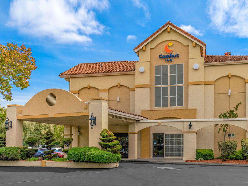 66A6028575E06BBD60A4A074A5A217E6