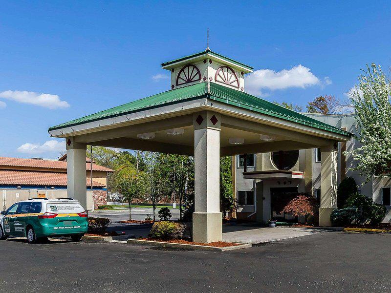 38486E3F50819E9D96F19915203A460C