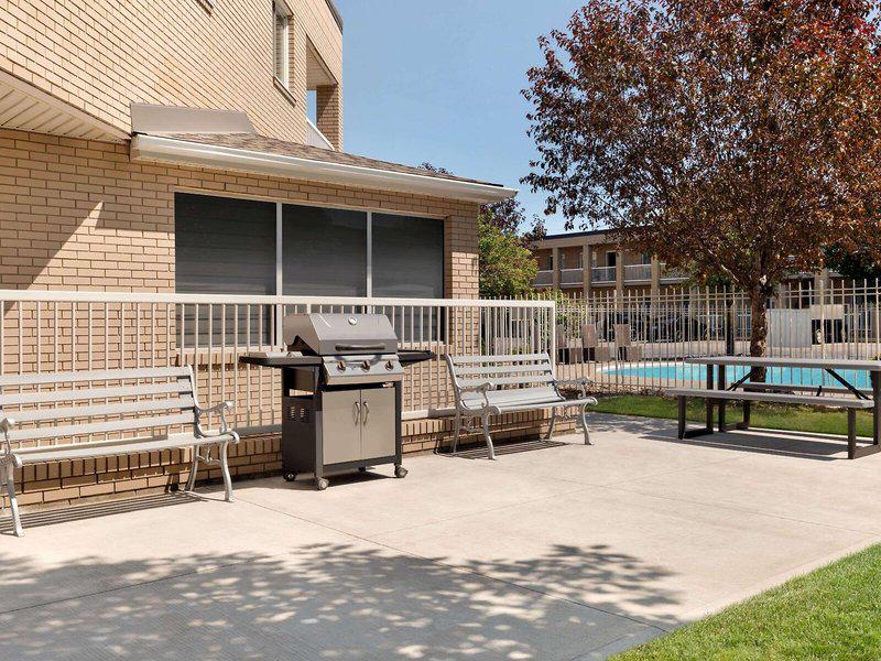 8C12F2C7D74B935D288057963749E866