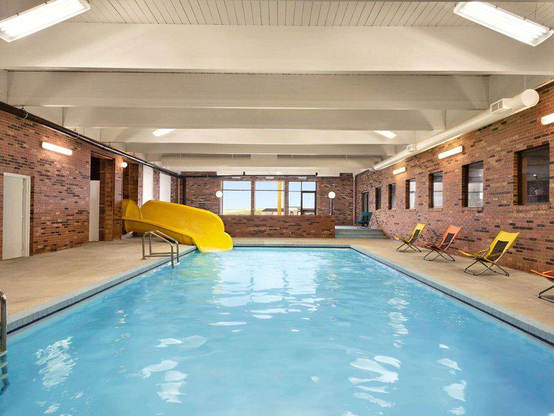 F4B950DFA1C2B88B3F4A86D1CFAE848D