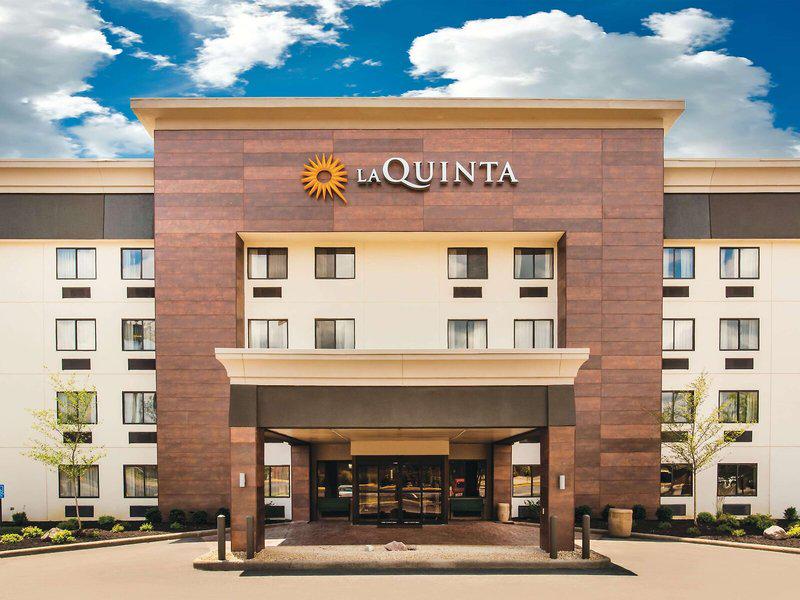 3FE1A2302B4AA186547482CD6BA7BFA4