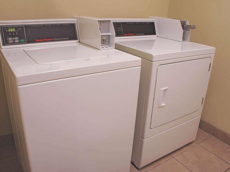 5140CB263F16C5A7BEDFF9D068130DAF