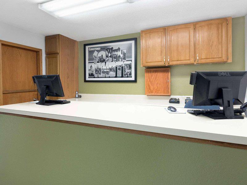 C10F839FA46B6F5B5E4EA6826578F63E