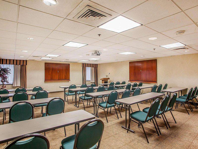 12965B3668F7A2F703F46C8B22C22075