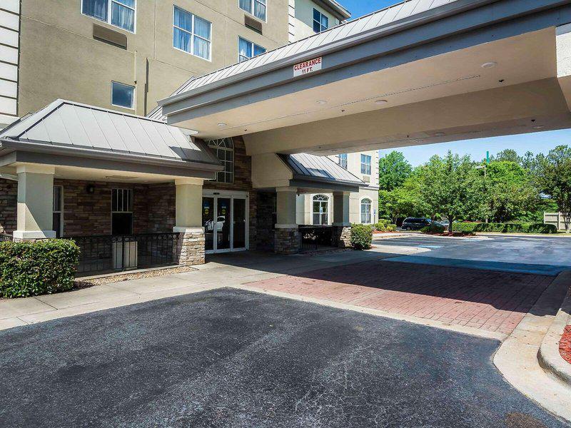 DB6D952CA8EDAF2F1A9420C2225991E8