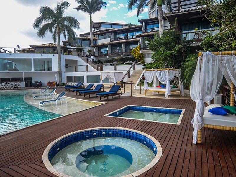 E9BF43AB417E221D521E998424EB03E8