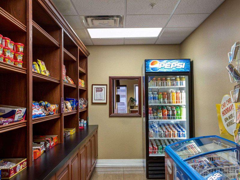 C0042EA30D26A8928775FD7BDC671294