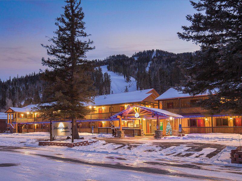 0838B05BC965FB470C2BD54283846B42