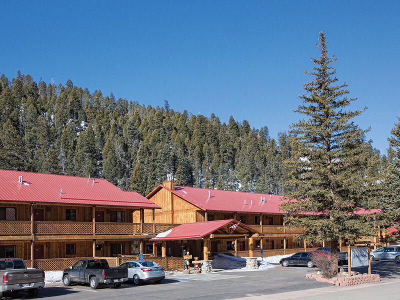 C2F386434E4815B702AAC1817C18572E