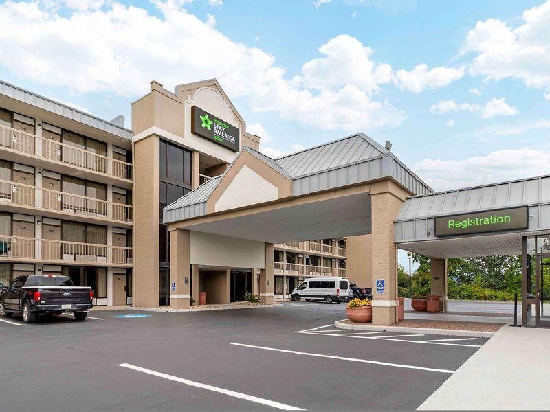 15721374C027D7D4CD68C2D1A564B7B3