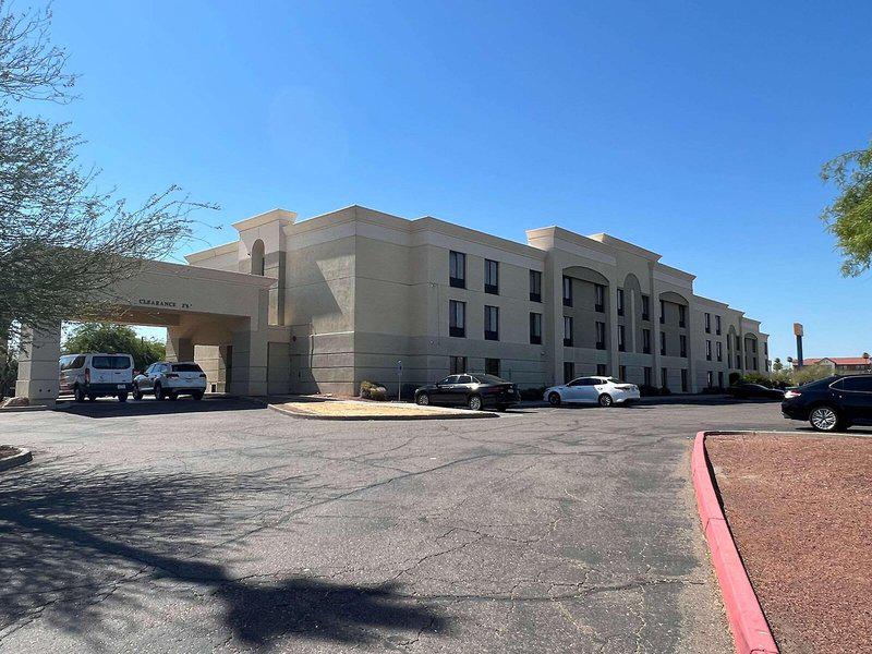 CD7F6FDED71D0E56B54C82BC90F53FD5