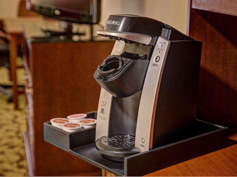 C70908CC5C5784DD04A48CF180373360