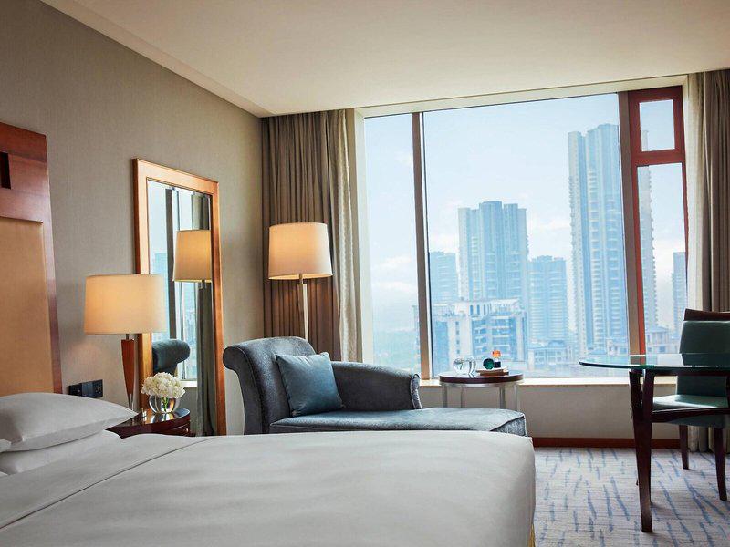 67EC32E420EDC841371BB5D2750B76E5