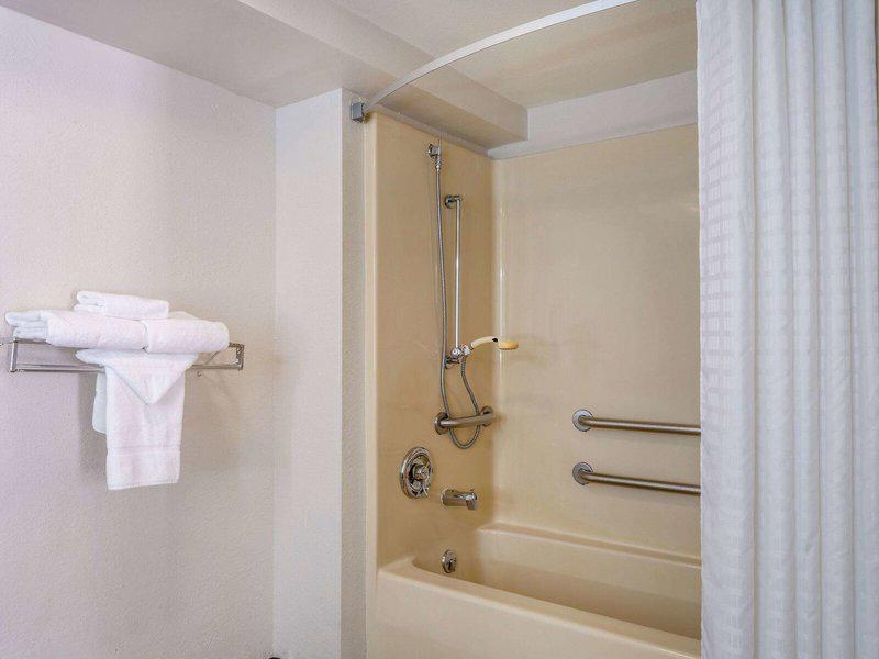 912F91C2F20599D1FA98184573C429AB