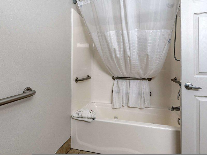 EA20654BCDBFFC0E633A455CDA3824BA