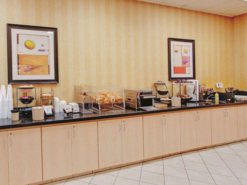 686926DC48A3C695CD22E7B0E81E8C4E