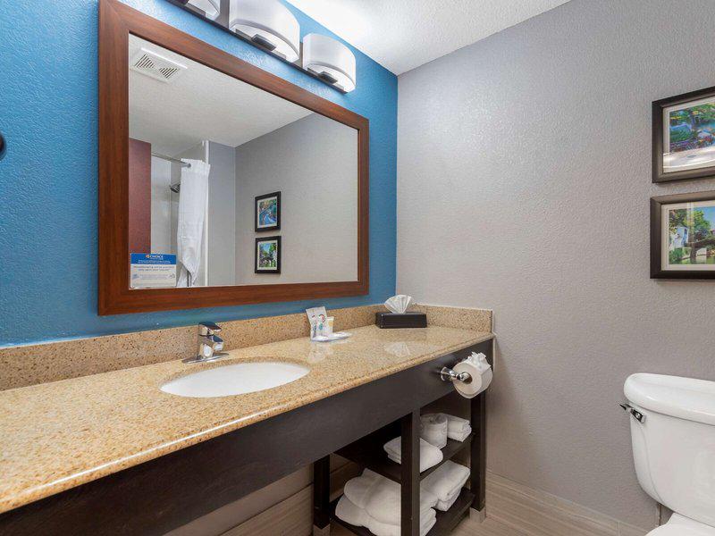 8CAD41D843CD051D438B9BB3D533C53A