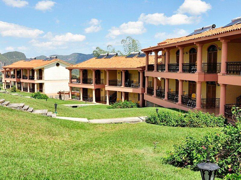 BA3F802741BA7D1B12158ADE54323B3D