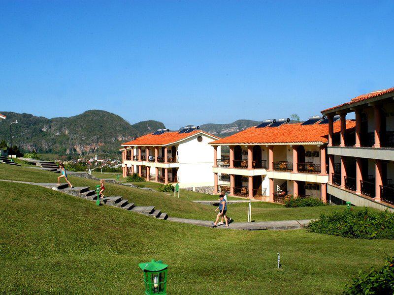 C3E55C5EB1C682A9978C400914D96D93