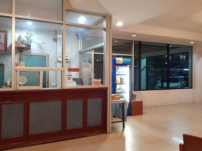 03B0725A30CEC0E8C2677F48B8977DAE