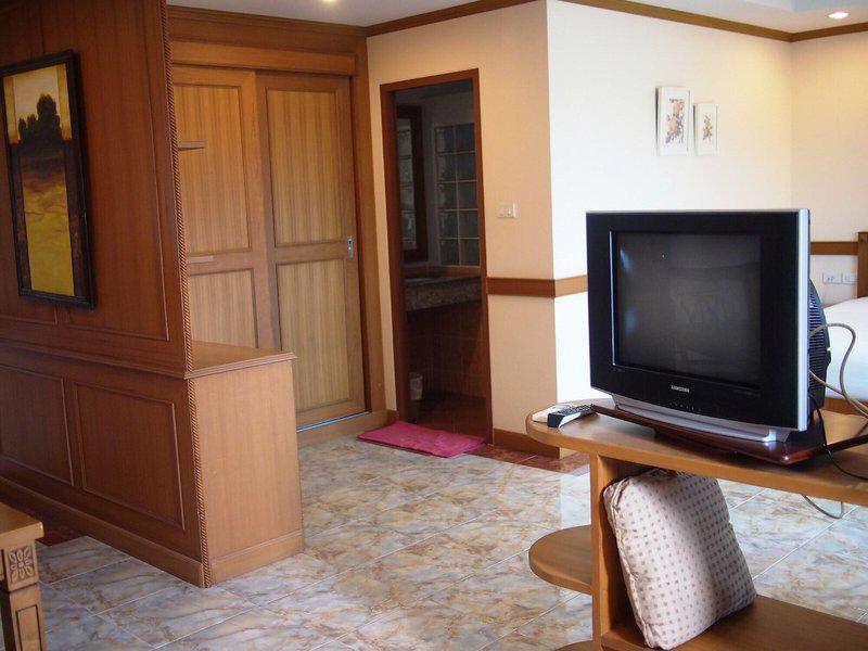 37092BDCC3233913C411A38FB28FBA57