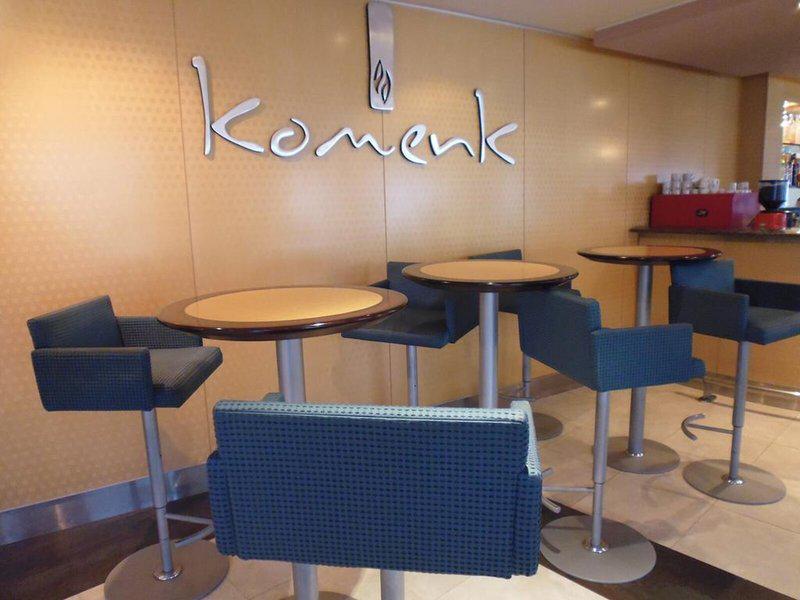 EF4605EC458027F929473FE4790E3A01