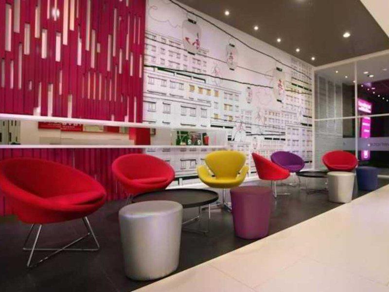 68F421AB4595807CCEB8F5AB884470C9