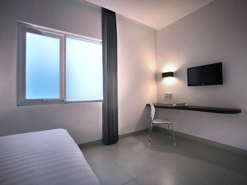 2EB58AB27170133215709392F6699820