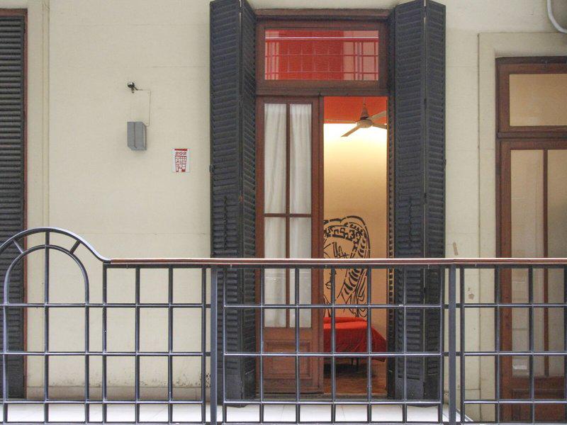 72D039F5BC45058594954987CE2B8FAE