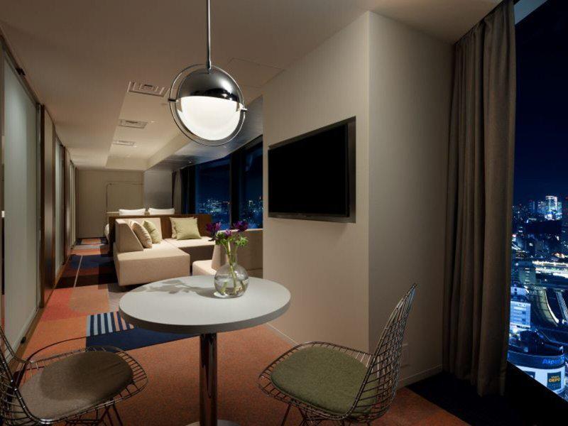 E86741C594600C354BA20DF9E0F9636C