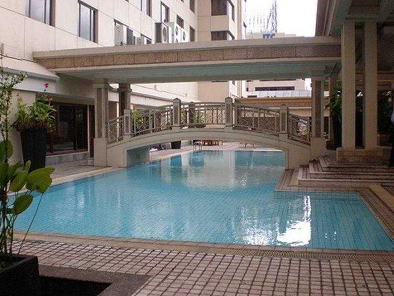 5547305FEA82E1D9A2F2C12FC0699AC2