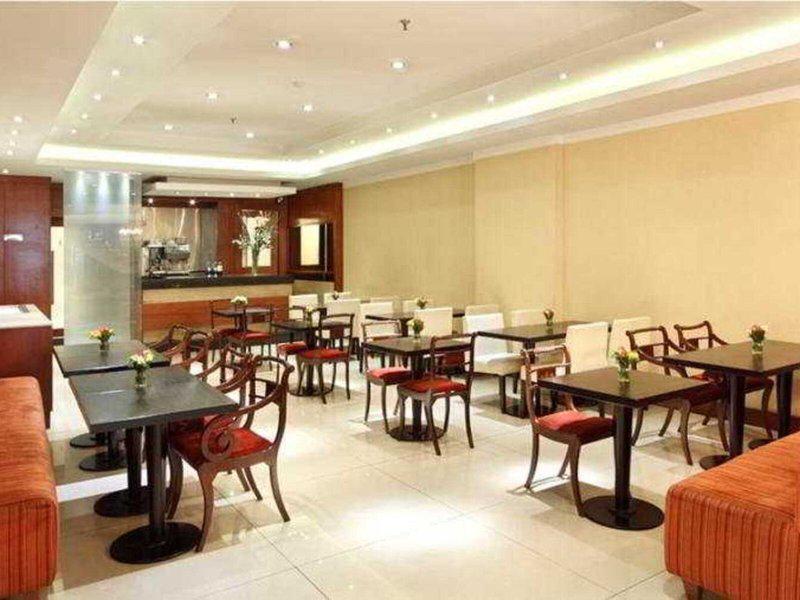 B748FD40AAF7C96DD5387C81BDD7E98F