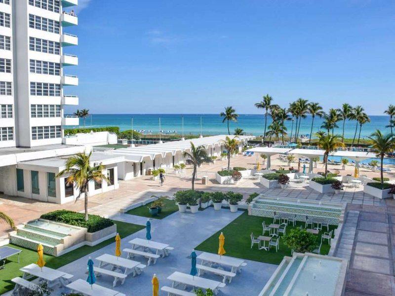 40B7864E42748D7B61F0957198DD815E