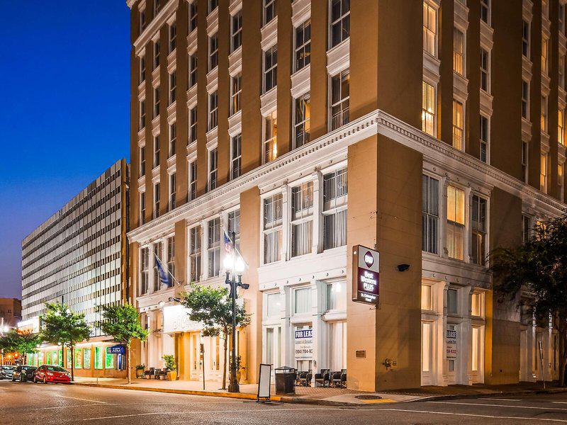 16A9EB7DEC89149EA56E992C5700FF2C