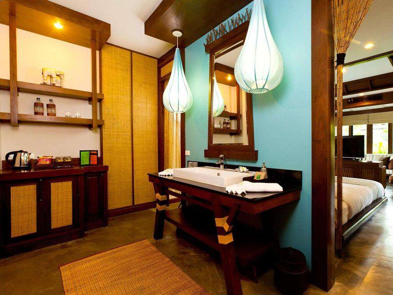 33A8E495CC470DBF822DE77D39288AAA