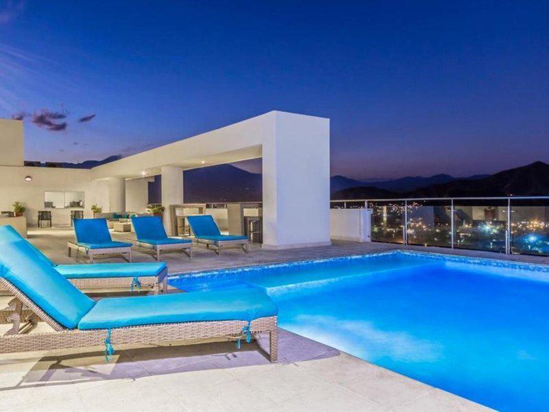 800027DFD9BBB135C8D0F35B57F0308B