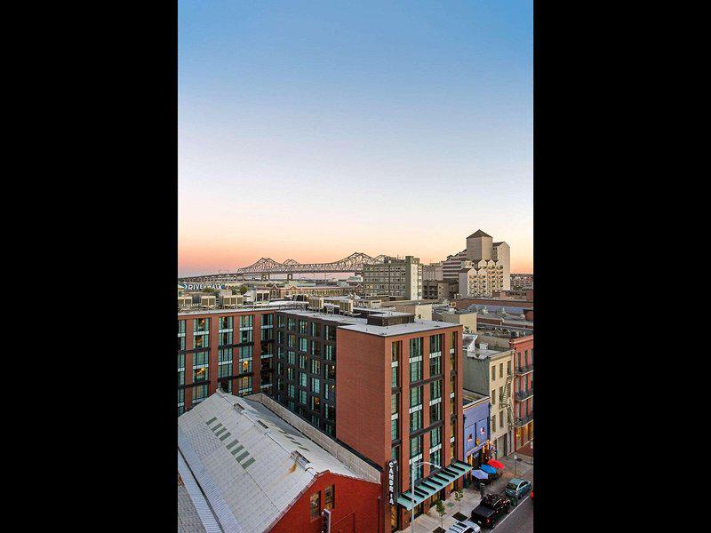 0459075CC425B140E723C54941DC1A89