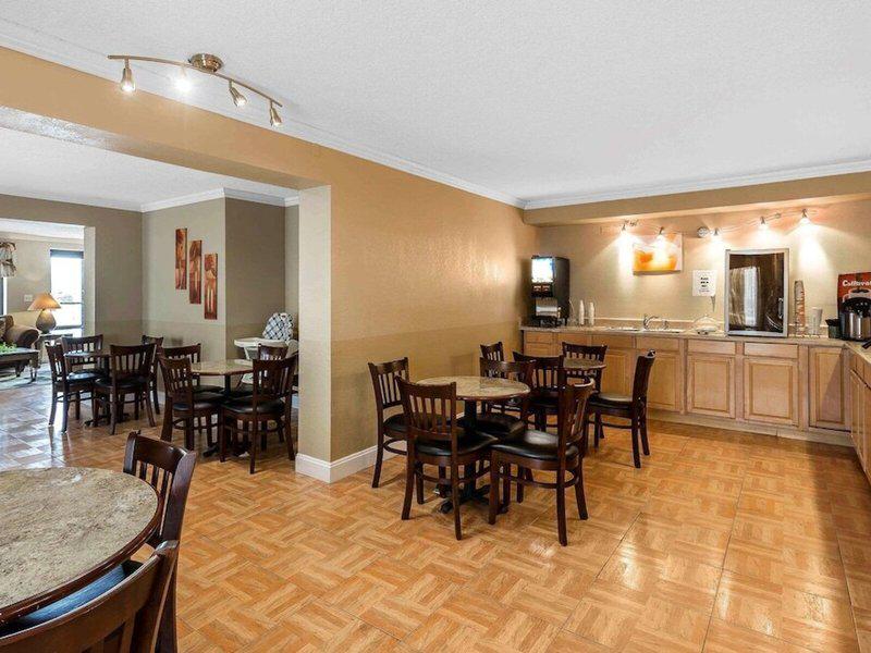 C16322090EE104A1E0DD558CEE26186B