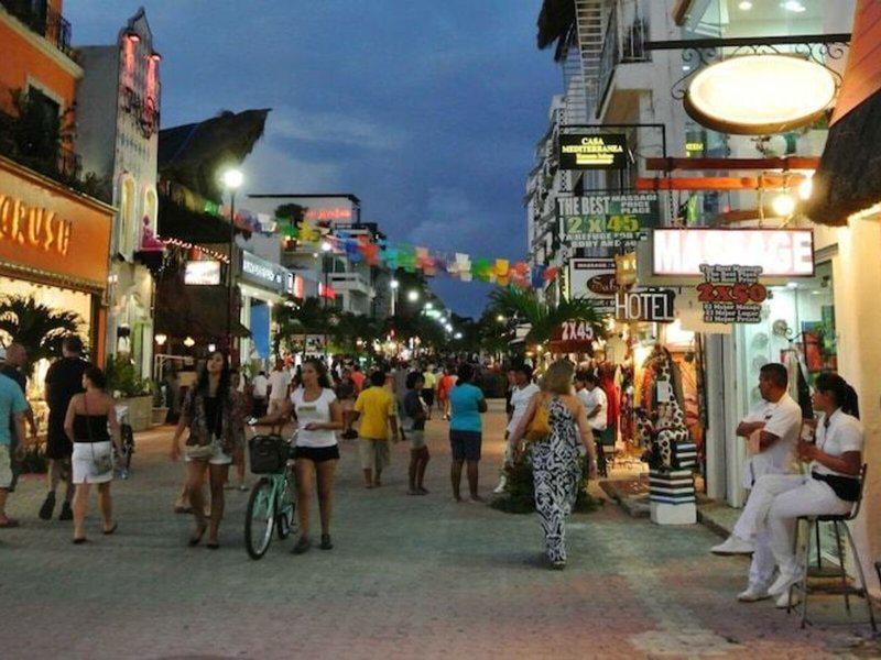 7A663B1AA08EAE6F12C992E76AF8A98D