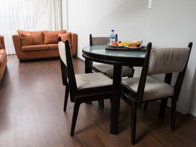 6D57F77C820598497B7307422012BC40