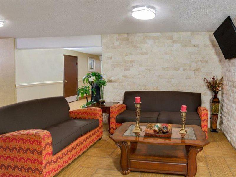 3868BFA6FF0F571516F1696470C8B4ED