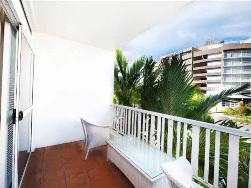 403FA108F9E1F47A07463B7A6753CD96