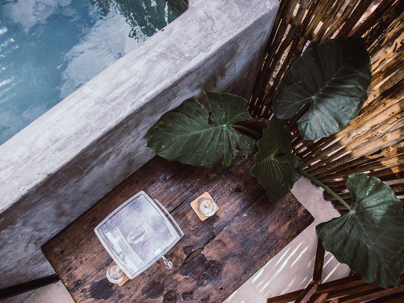 CC30D76E33F35F222287EAE0206D006E