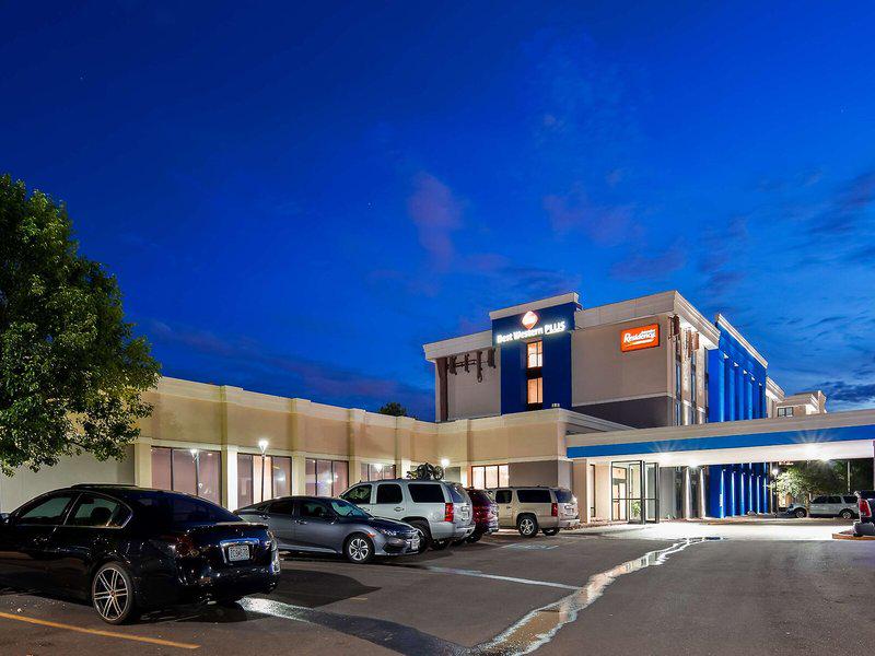 AA5F778A3AB313608F5D3C0C64F5133C