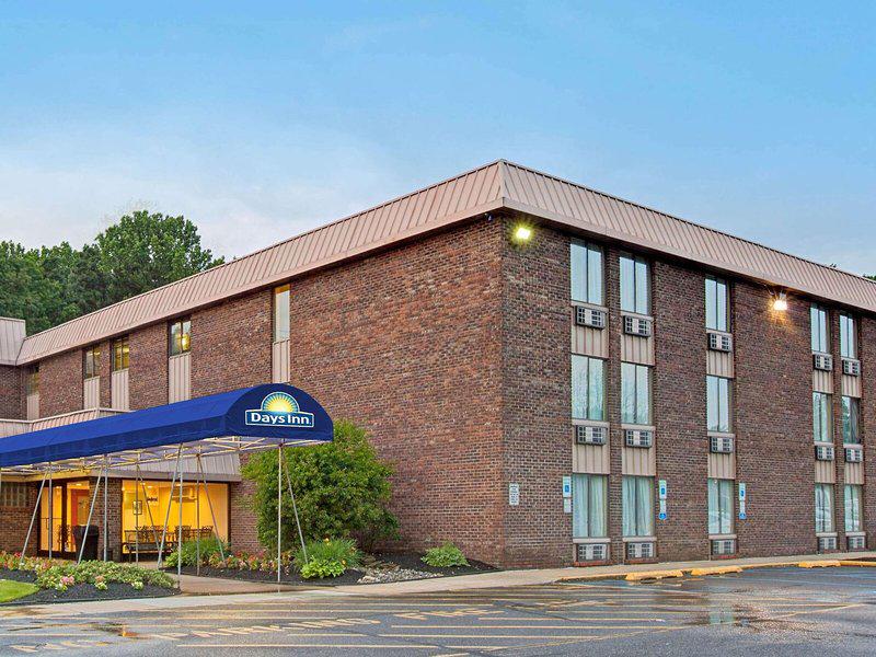 7F174BB31D1506420EA640C80D890D2E